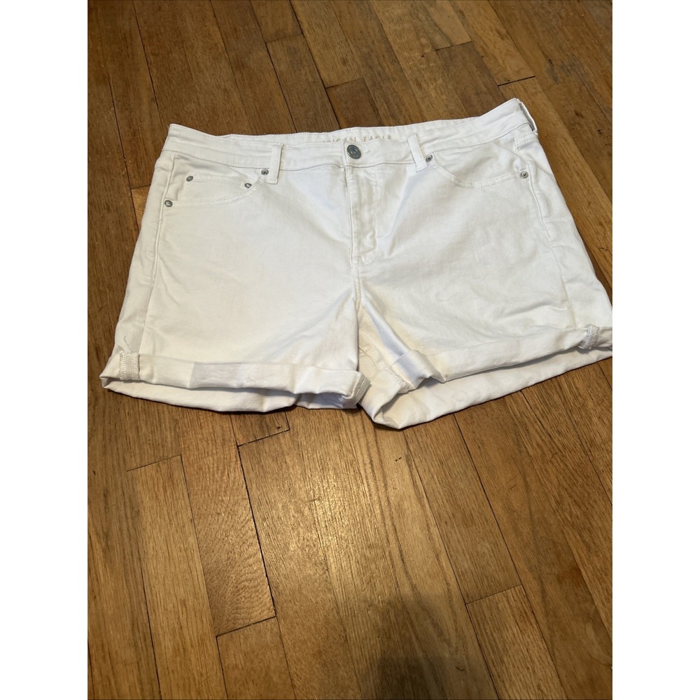 American Eagle White Denim Shorts Cuffed‎ Casual Summer Size 12